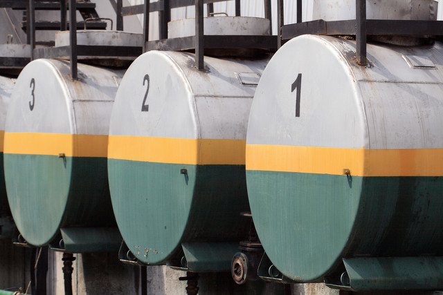 壓力變送器在儲(chǔ)罐底部的運(yùn)用